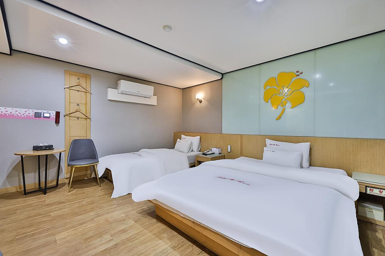 Flower Hotel Seoul Luaran gambar