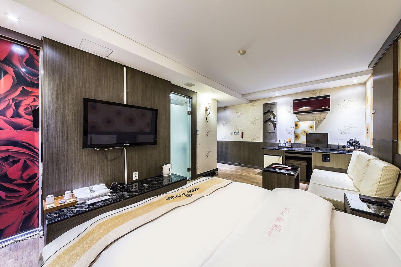 Flower Hotel Seoul Luaran gambar